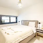The Grand Loft 31 Chalkís